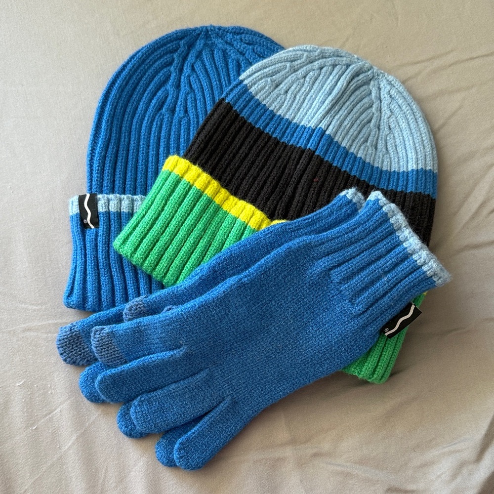 Crayola Multicolor Kids Beanie and Gloves Set